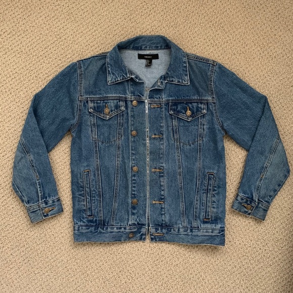 ✨ Forever 21 Oversized Embroidered Denim Jacket ✨ - Picture 3 of 5